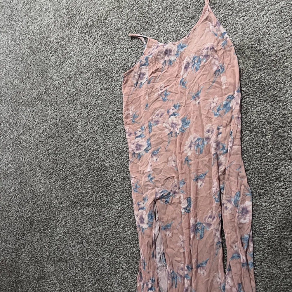 Maxi dress with slits